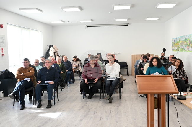 Общинският съвет в Монтана прие декларация срещу отстраняването на д-р Красимир Каменов от Съвета на директорите на болницата в града 