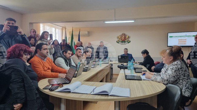 Общинският съвет в Крушари даде съгласие да бъде предоставен временен безлихвен заем за ремонта на дома за стари хора в село Добрин