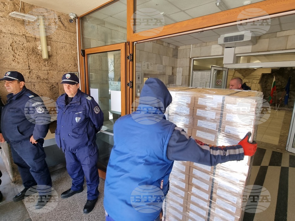 Пристигнаха 230 500 бюлетини за парламентарния вот в област Хасково