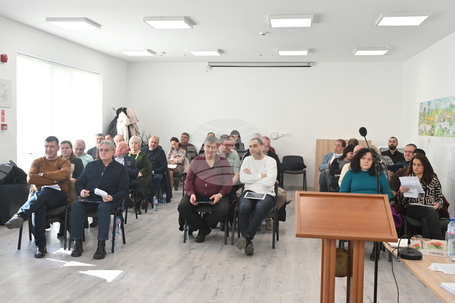 Общинските съветници в Монтана приеха отчет за намаляване нивата на фини прахови частици