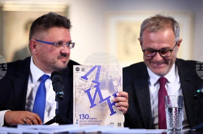 BTA Director General Presents New Issue of LIK Magazine on Bulgarian National Television