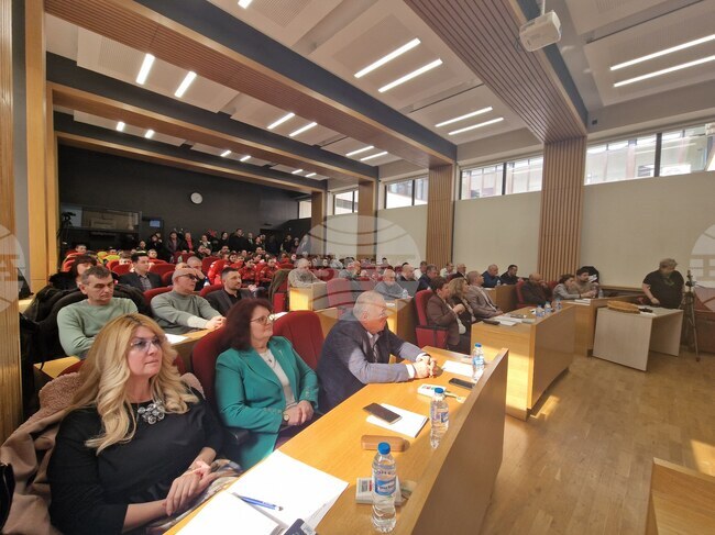 Общинският съвет в Троян одобри финансови мерки до приемането на държавния бюджет за 2026 г.