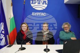 Национален пресклуб на БТА Бургас - списание ЛИК - „130 години висше образование по изобразително изкуство“ - представяне