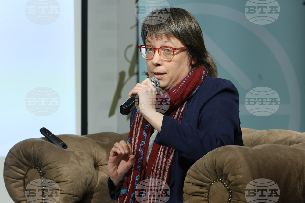 Фондация „Фридрих Еберт“ - „Младите жени в България: профил, нагласи, перспективи“ - дискусия