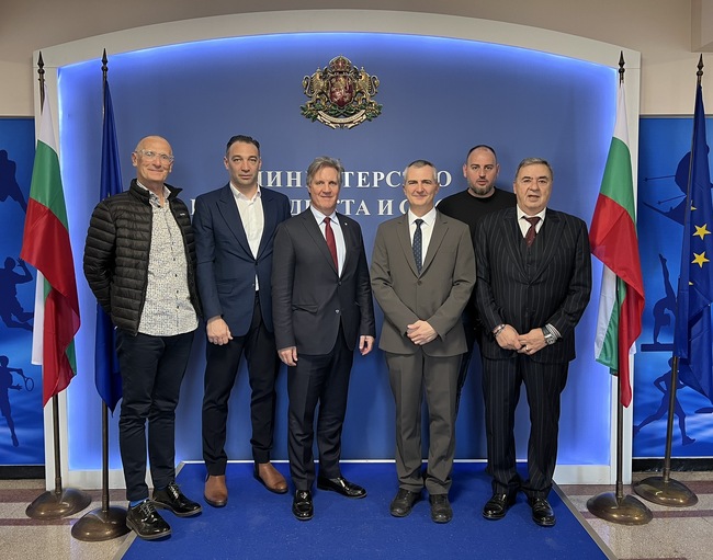 Димитър Илиев се срещна с президента на Европейската федерация по водни спортове Антонио Жозе Силва