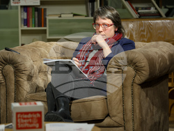 Фондация „Фридрих Еберт“ - „Младите жени в България: профил, нагласи, перспективи“ - дискусия