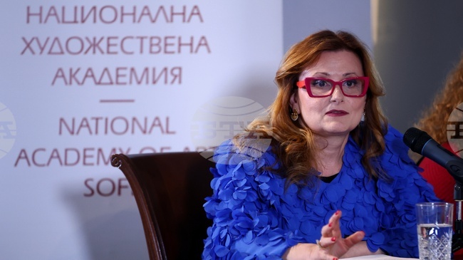 Изкуство се преподава с уважение към ръката, с грижа за мисленето и отговорност за бъдещето, каза д-р Свилена Челебийска-Матеева от НХА