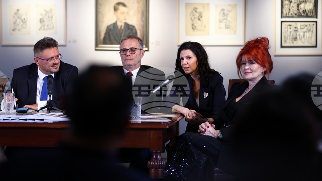 Музейната сбирка на НХА е една от най-старите колекции на българско изкуство в следосвобожденска България, каза д-р Милена Балчева-Божкова