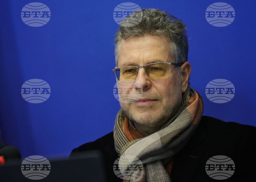 Национален пресклуб на БТА-Бургас - списание ЛИК - „130 години висше образование по изобразително изкуство“ - представяне