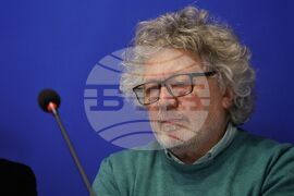 Национален пресклуб на БТА-Бургас - списание ЛИК - „130 години висше образование по изобразително изкуство“ - представяне