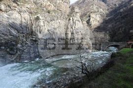 Язовир Кричим - контролирано изпускане 