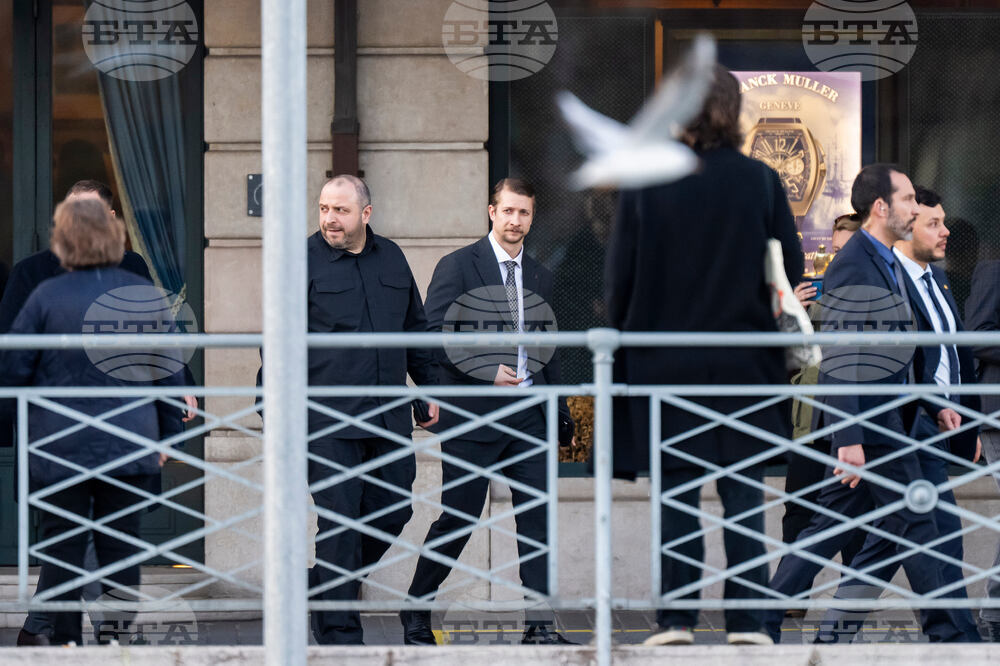 Следващият кръг от мирните преговори ще е в Абу Даби в началото на идния месец, заяви Зеленски