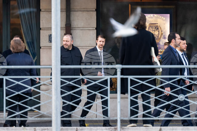 Следващият кръг от мирните преговори ще е в Абу Даби в началото на идния месец, заяви Зеленски