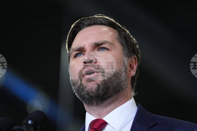 АФП: С поглед към изборите през 2028 г., Ванс върви по тънко въже относно Иран