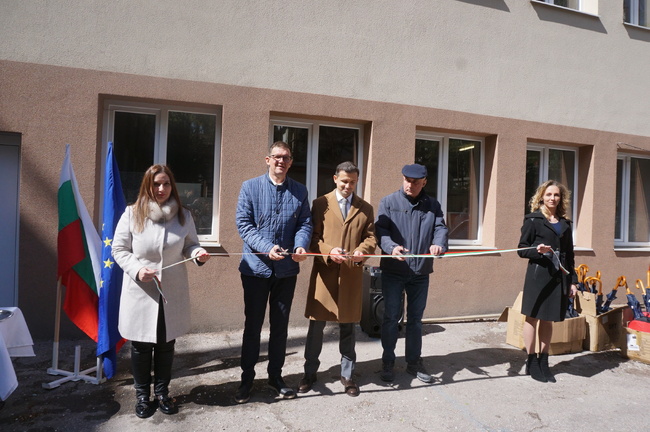 Областна администрация Хасково: Официална церемония по приключване на обекта по проект „Въвеждане на мерки за енергийна ефективност в сградата на Областна администрация Хасково“