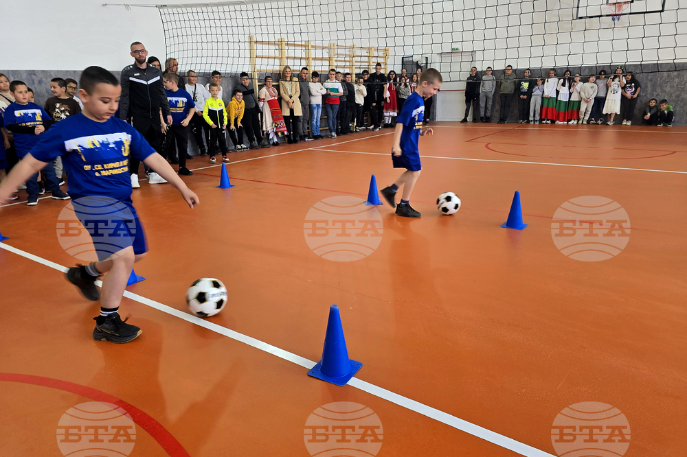 Село Марикостиново - Основно училище „Св.св. Кирил и Методий“ - физкултурен салон и STEM център - откриване