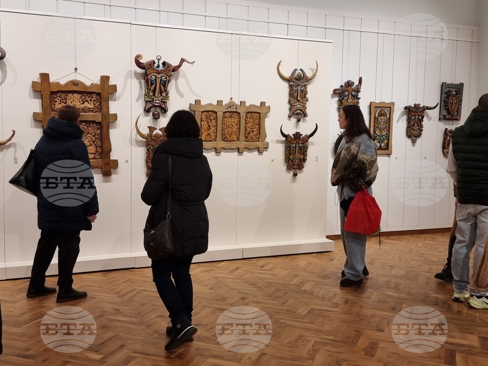 Ямбол - изложба дърворезба "Традиция. Натура. Синтез"