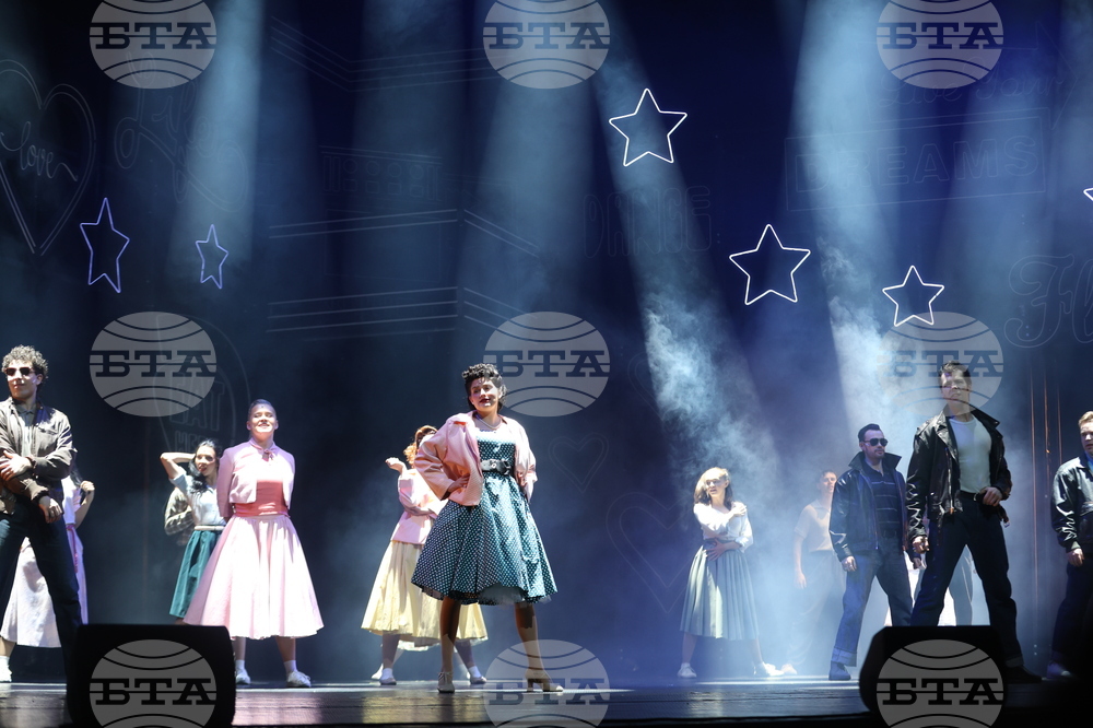 „Брилянтин“ - мюзикъл