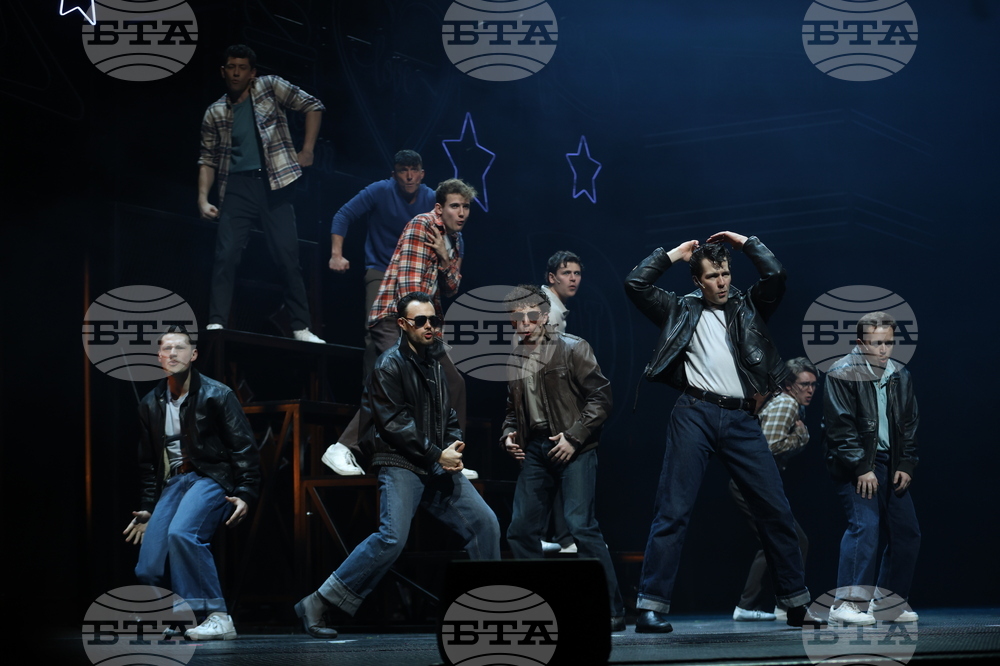 „Брилянтин“ - мюзикъл