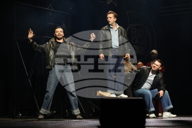 „Брилянтин“ - мюзикъл