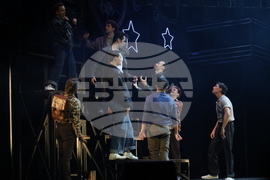 „Брилянтин“ - мюзикъл