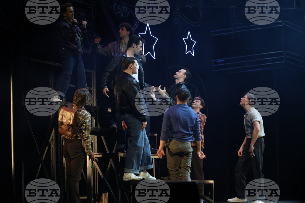 „Брилянтин“ - мюзикъл