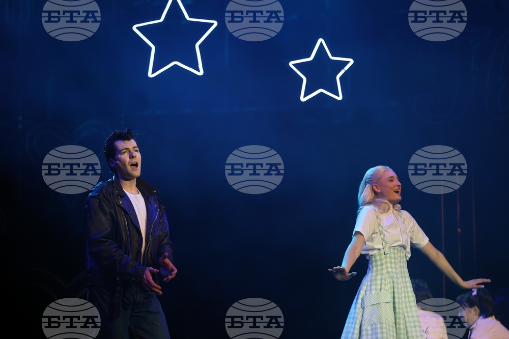 „Брилянтин“ - мюзикъл