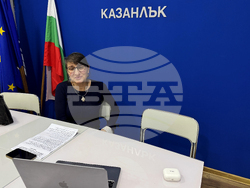 Национален пресклуб на БТА Казанлък - списание ЛИК - „130 години висше образование по изобразително изкуство“ - представяне