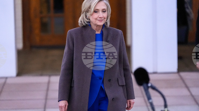 Цял ден ми задаваха едни и същи въпроси, каза Хилари Клинтън след 7-часовото си изслушване пред американска парламентарна комисия