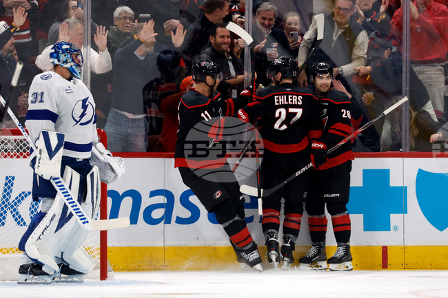 Lightning Hurricanes Hockey