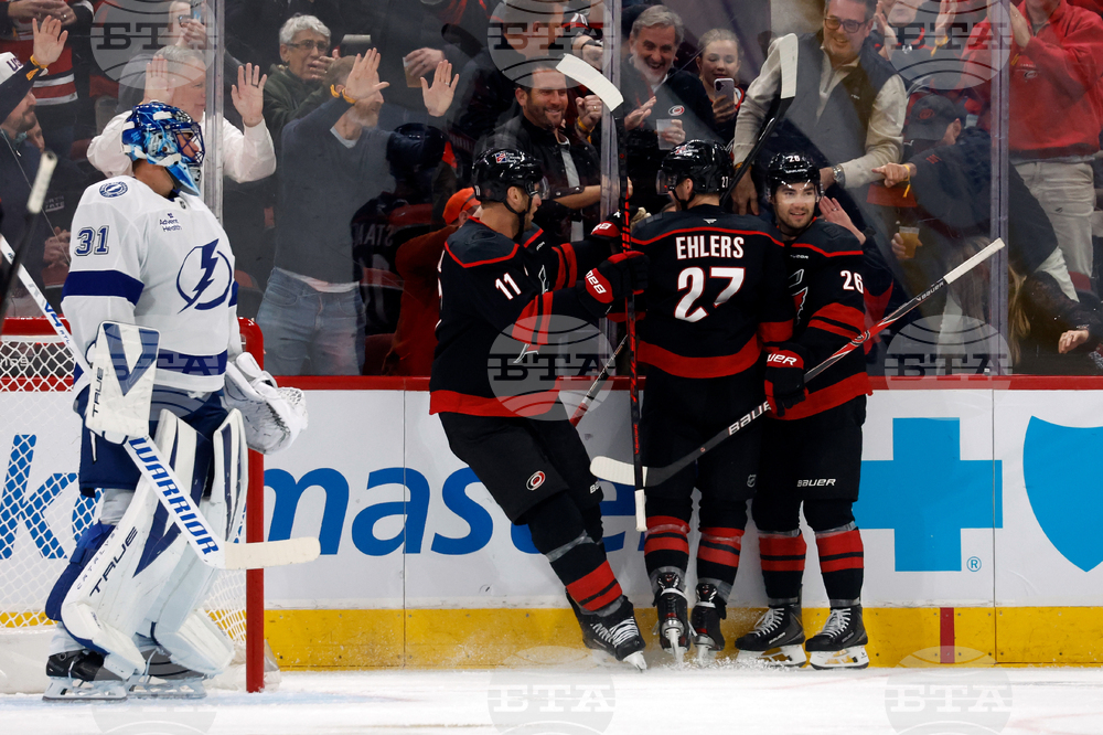 Lightning Hurricanes Hockey