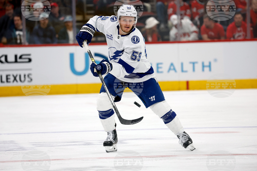 Lightning Hurricanes Hockey