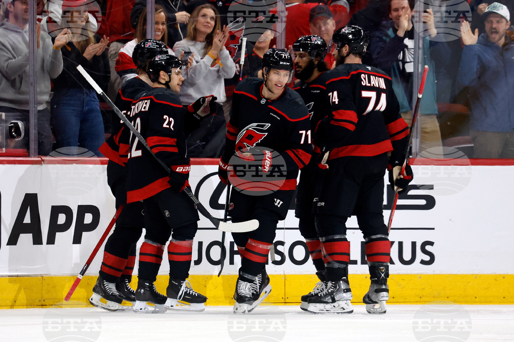 Lightning Hurricanes Hockey