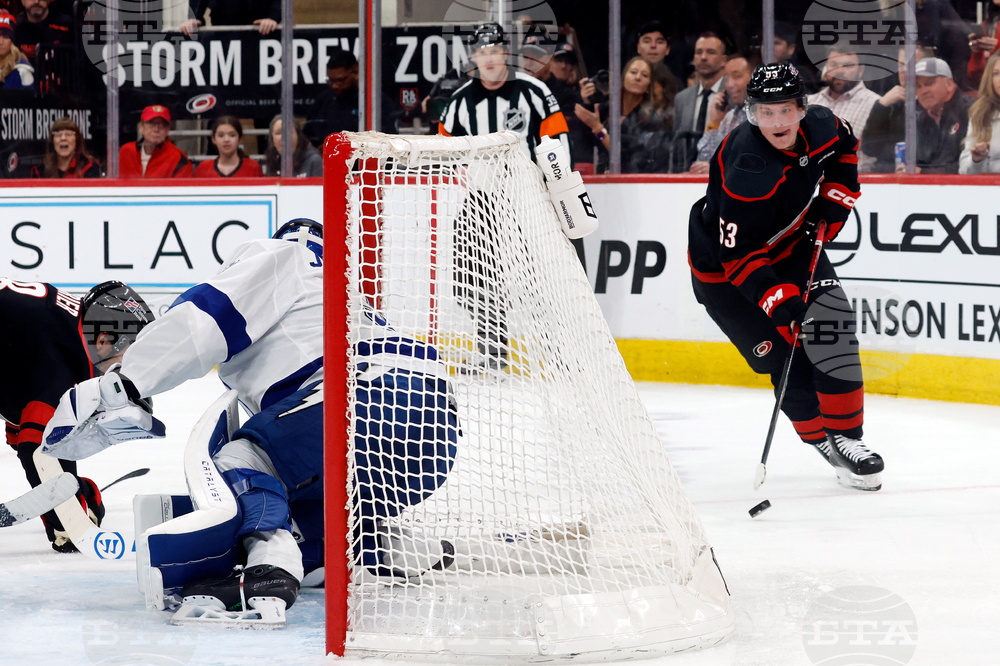 Lightning Hurricanes Hockey