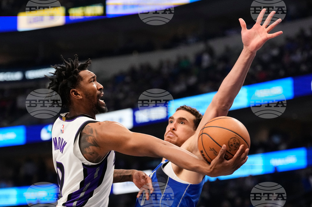 Kings Mavericks Basketball