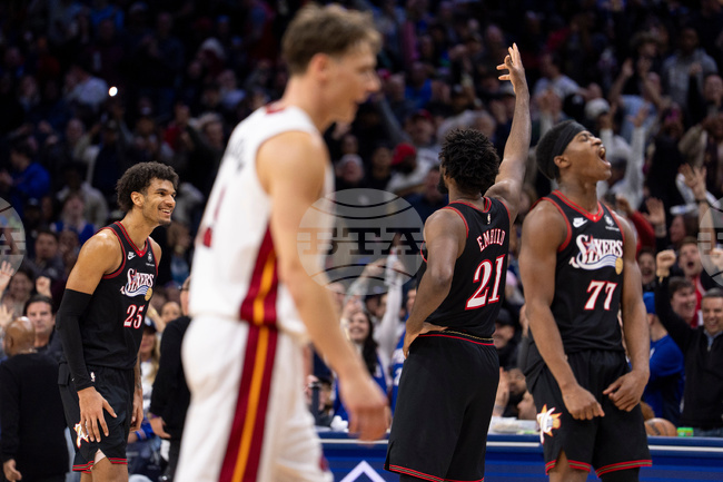Heat 76ers Basketball