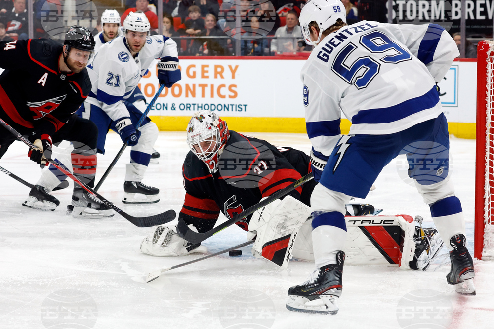 Lightning Hurricanes Hockey