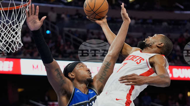 Дюрант стана шестият играч в историята на НБА с над 32 000 точки