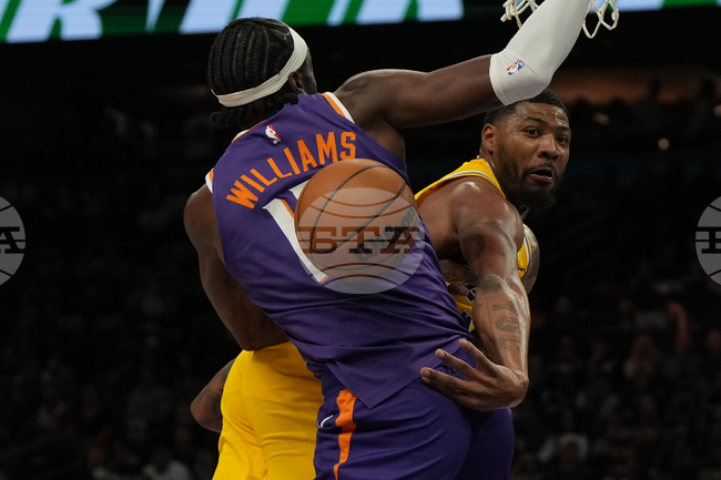 Lakers Suns Basketball