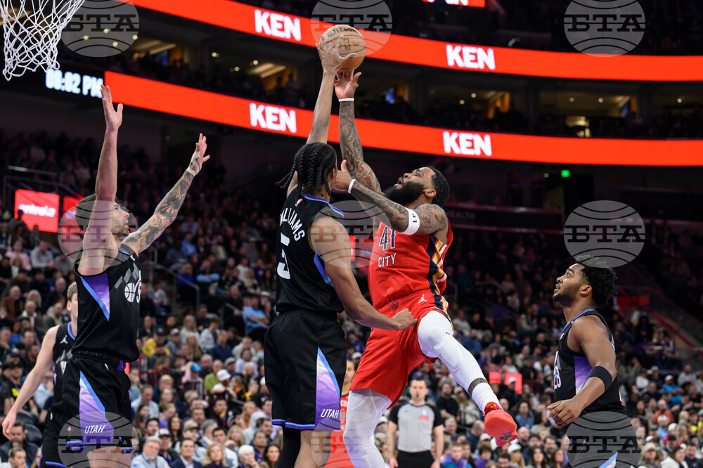 Pelicans Jazz Basketball