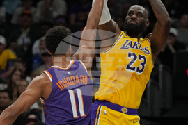 Lakers Suns Basketball