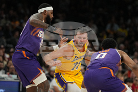 Lakers Suns Basketball