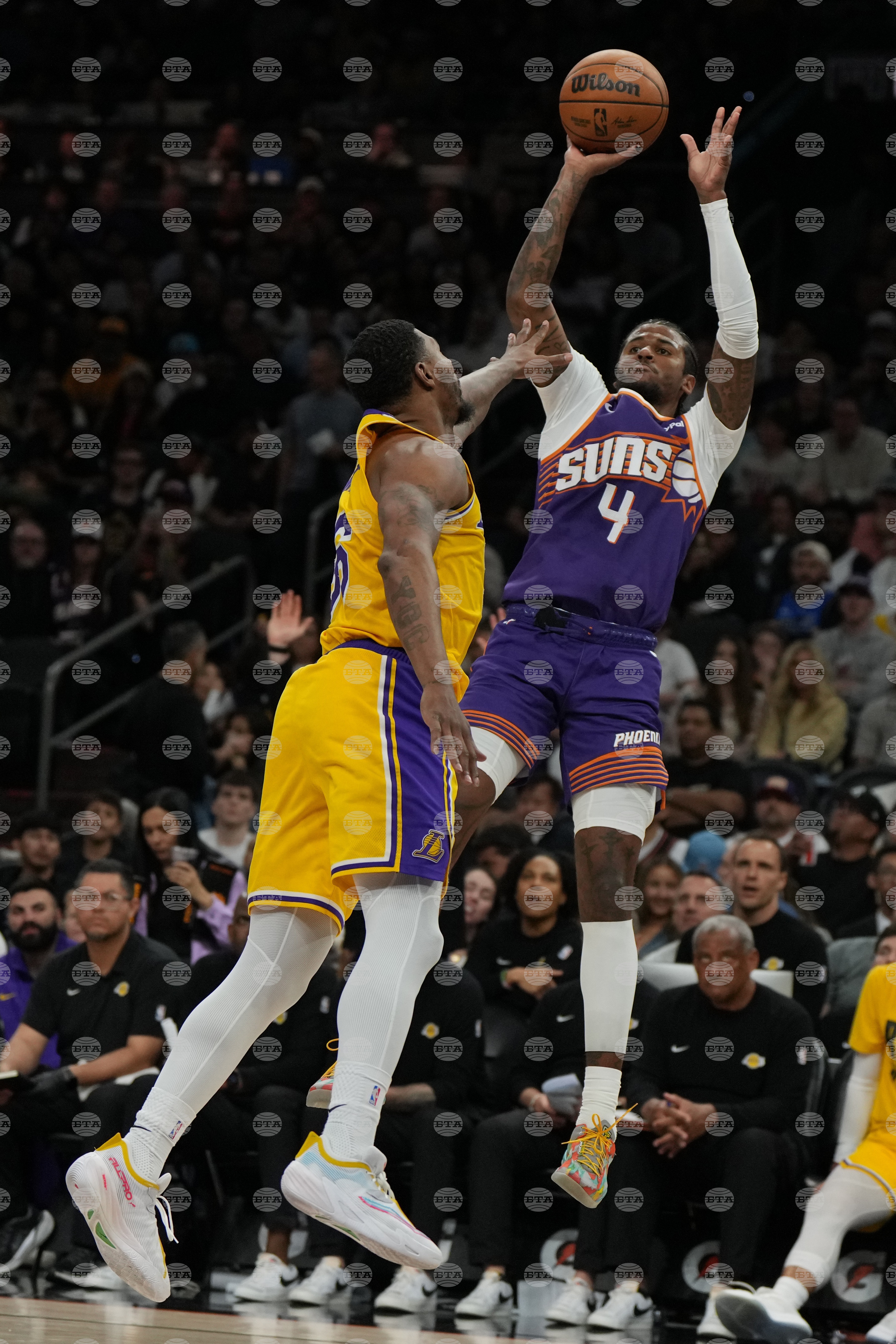 Lakers Suns Basketball