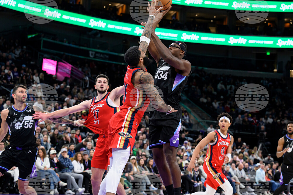 Pelicans Jazz Basketball