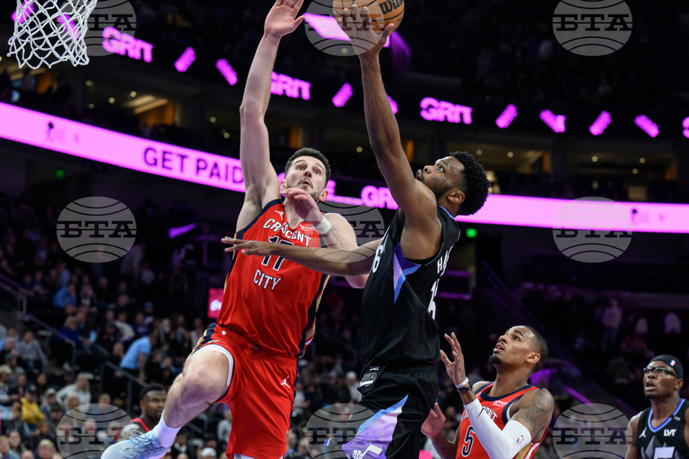 Pelicans Jazz Basketball