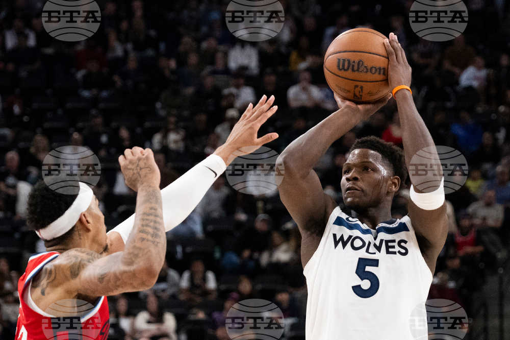 Timberwolves Clippers Basketball