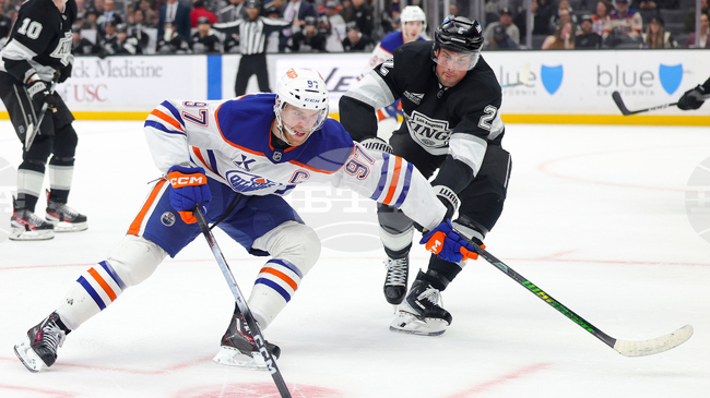 Конър Макдейвид стана третият хокеист в историята на НХЛ с най-много сезони с над 100 точки, Минесота удари Колорадо в дербито на Запад