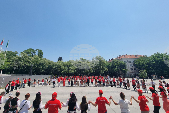 В Стара Загора ще се проведе инициативата „Пробуждане с хоро“ в навечерието на националния празник - Трети март