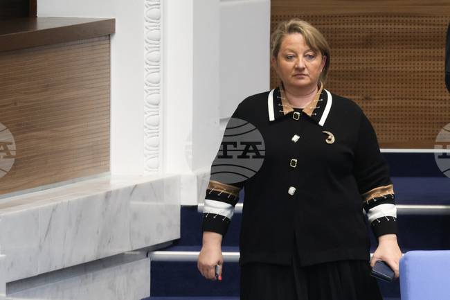 Ситуацията в Близкия изток изисква сътрудничество между отделните институции, каза Деница Сачева от ГЕРБ-СДС