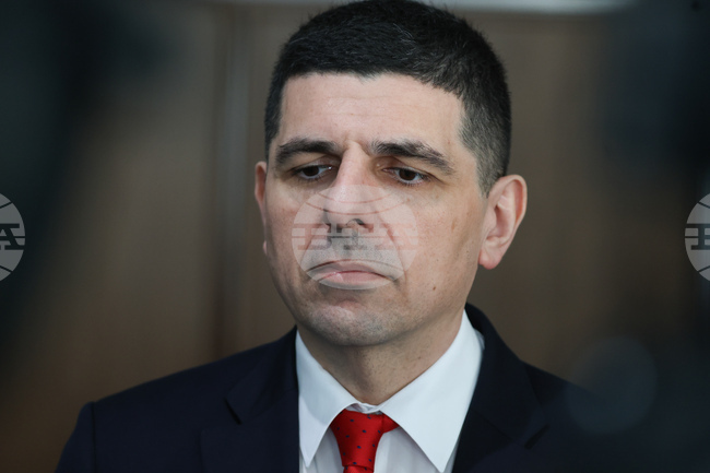 Днешната дата е възможност за равносметка какво искаме да предадем на децата си и какво няма място в бъдещето ни, заявява Ивайло Мирчев 